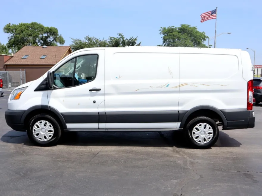 2015 Ford Transit Van photo 1