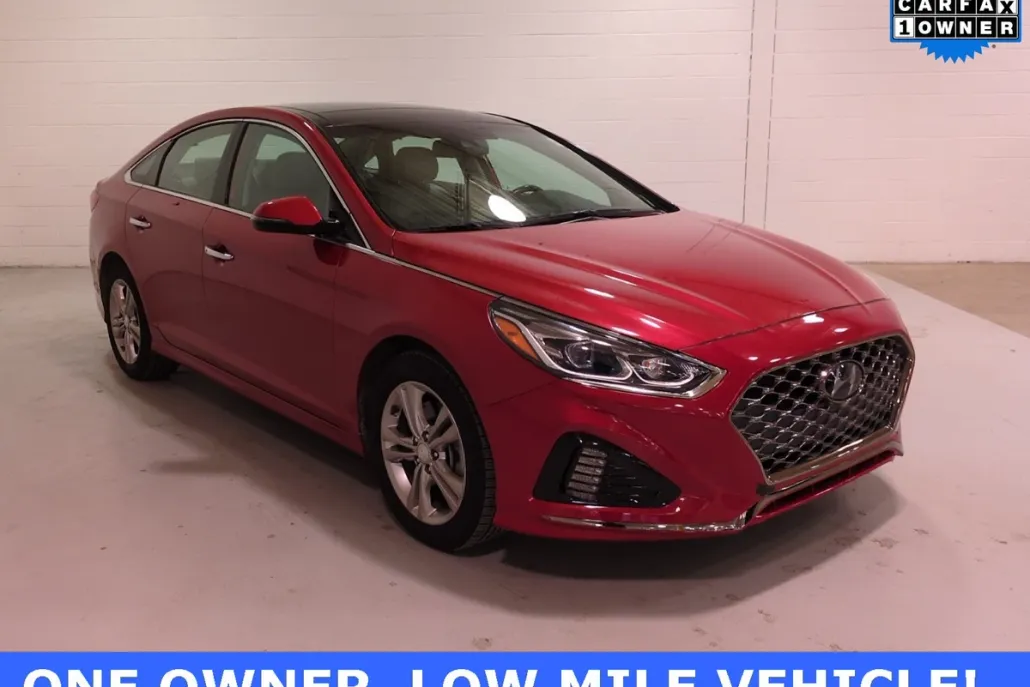 2019 Hyundai Sonata Limited photo 1