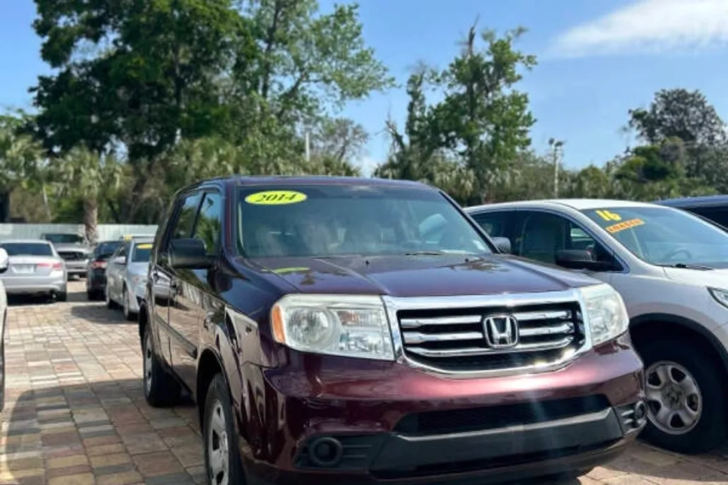 2014 Honda Pilot LX photo 1