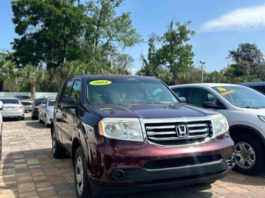 2014 Honda Pilot LX photo 1