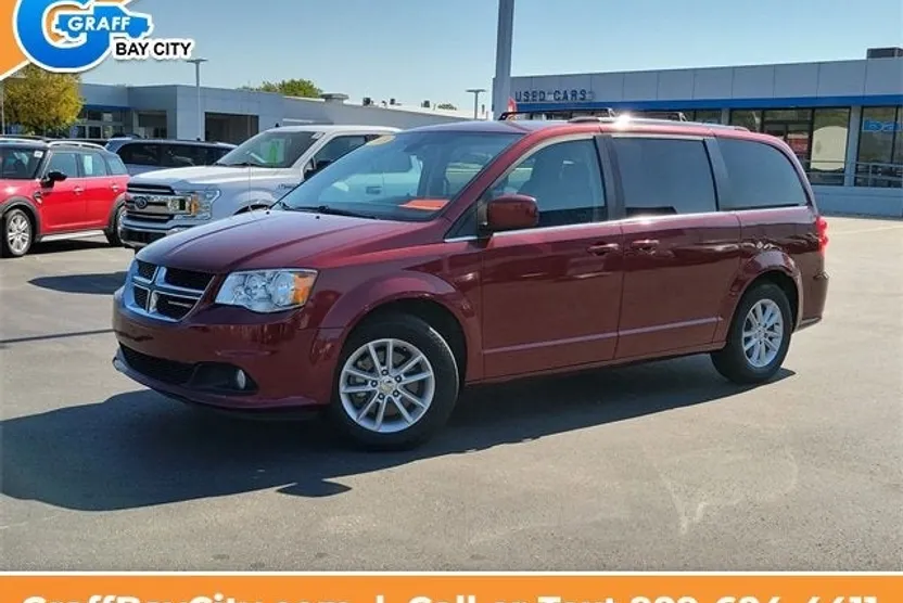 2019 Dodge Grand Caravan SXT photo 1