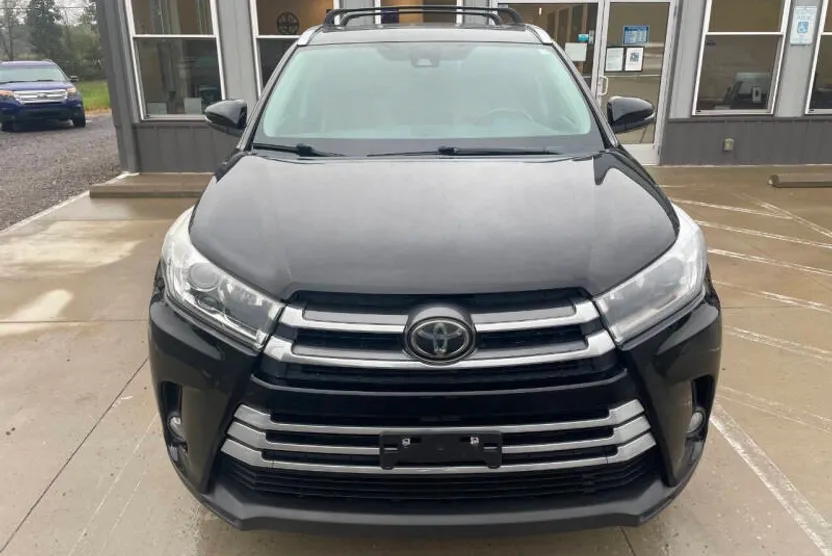 2018 Toyota Highlander Limited photo 1