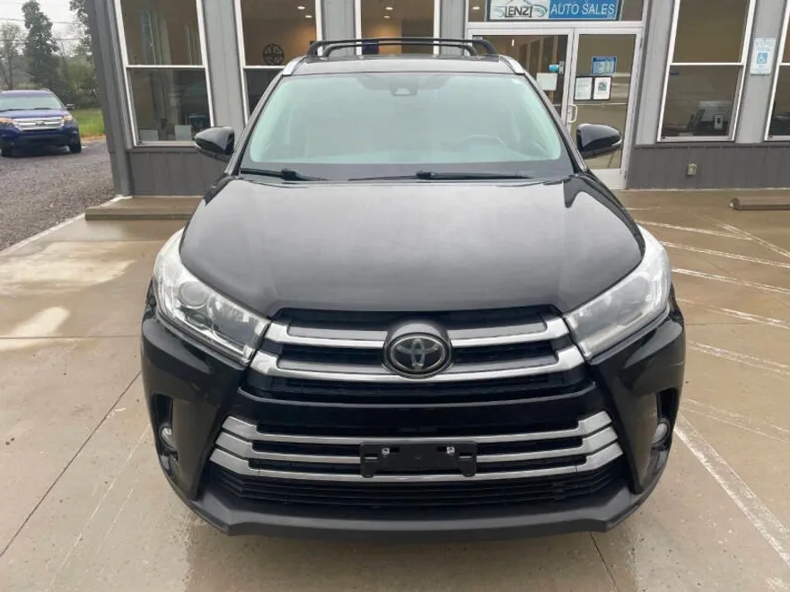 2018 Toyota Highlander Limited photo 1