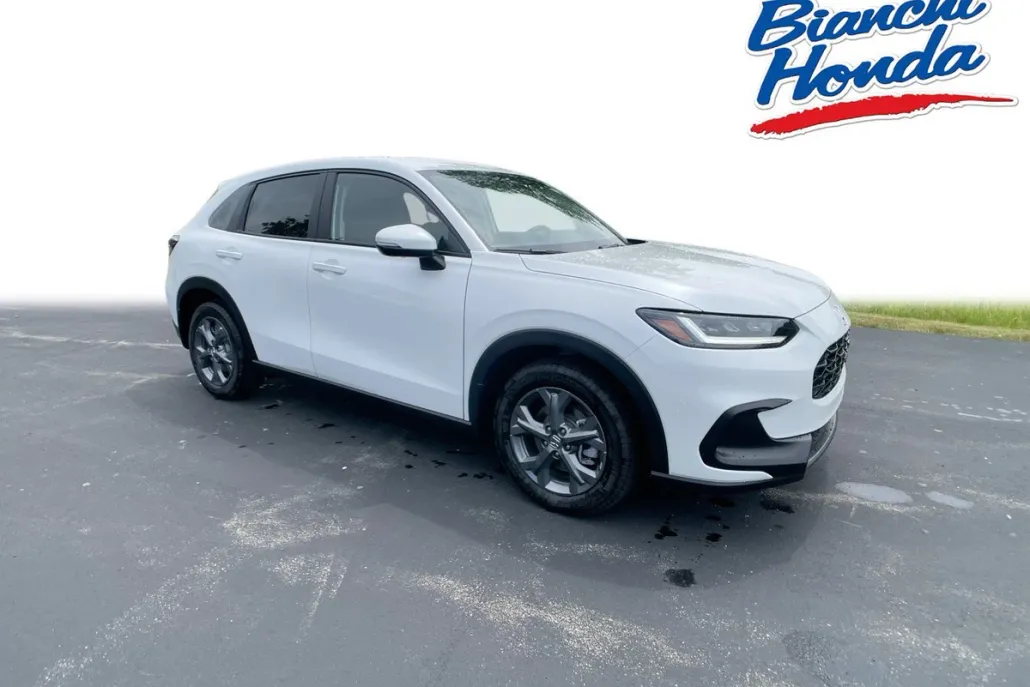 2026 Honda HR-V LX photo 1