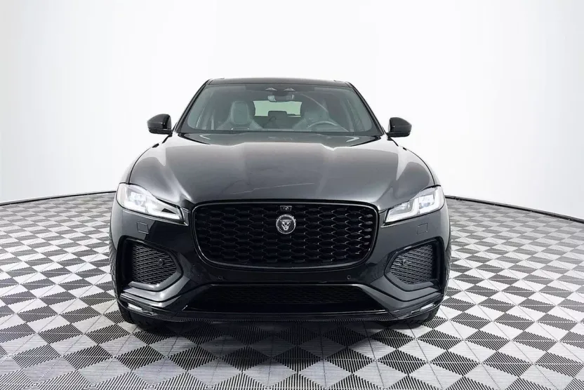 2026 Jaguar F-PACE P250 R-Dynamic S photo 1