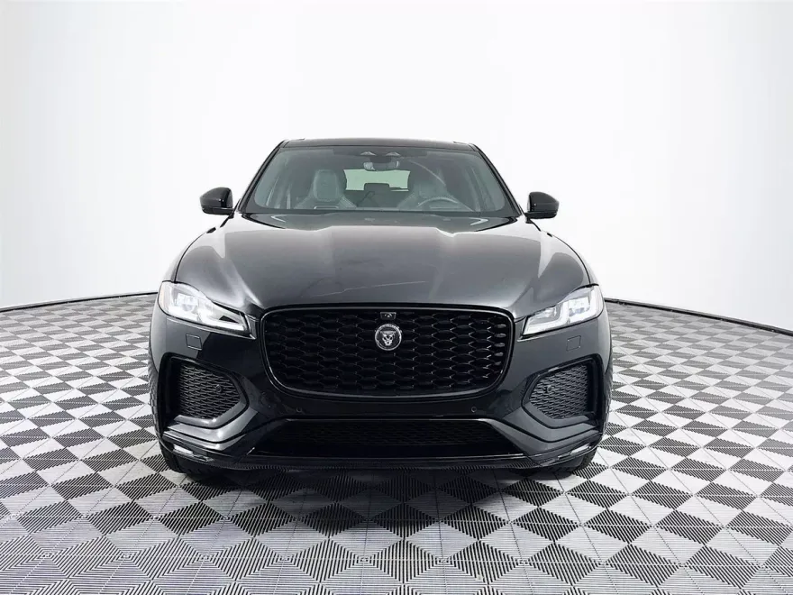 2026 Jaguar F-PACE P250 R-Dynamic S photo 1