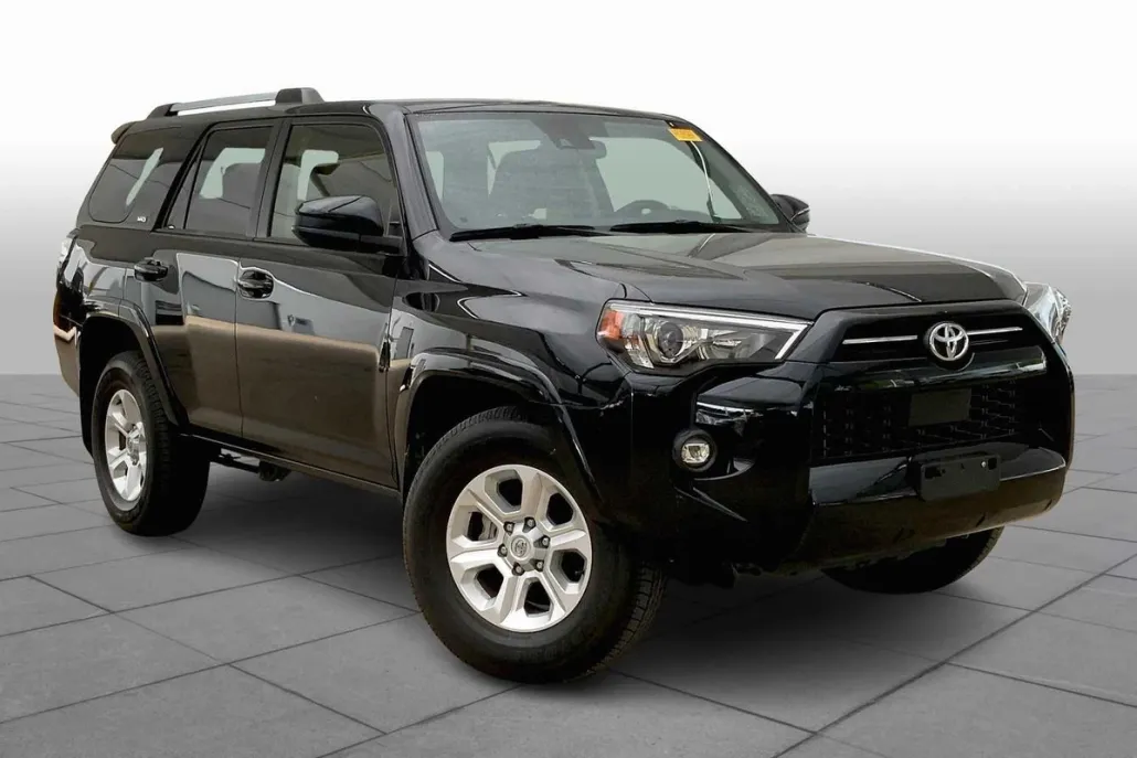 2024 Toyota 4Runner SR5 photo 1