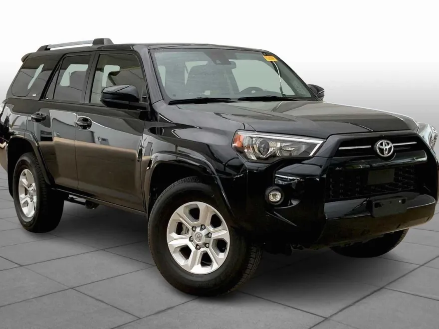 2024 Toyota 4Runner SR5 photo 1