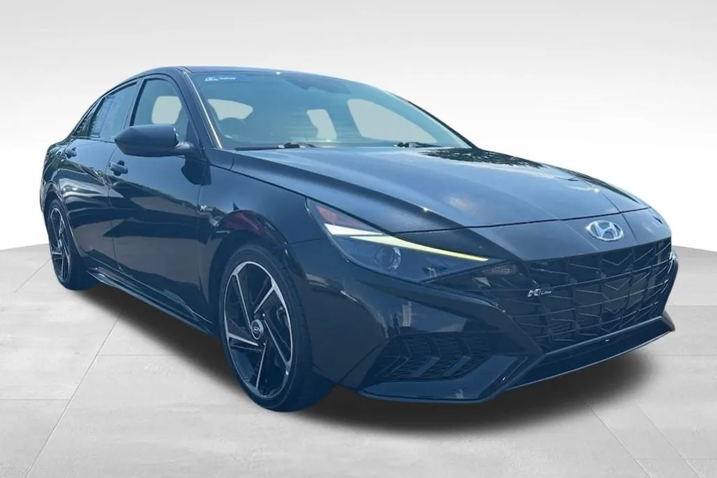 2023 Hyundai Elantra N Line photo 1