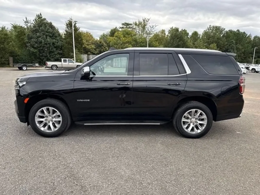 2023 Chevrolet Tahoe Premier photo 1
