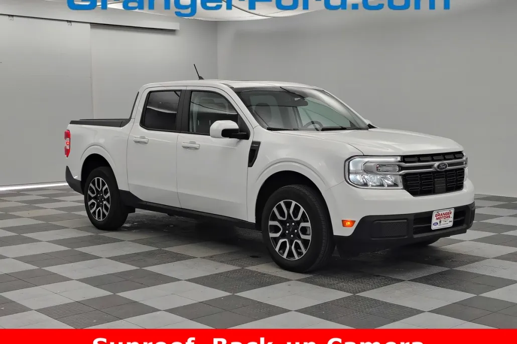2022 Ford Maverick Lariat photo 1