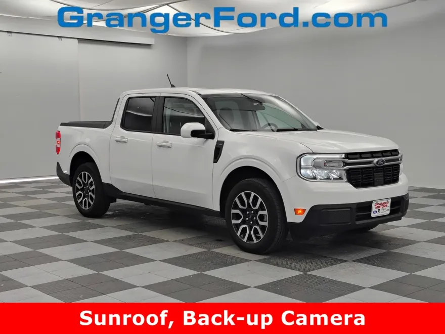 2022 Ford Maverick Lariat photo 1