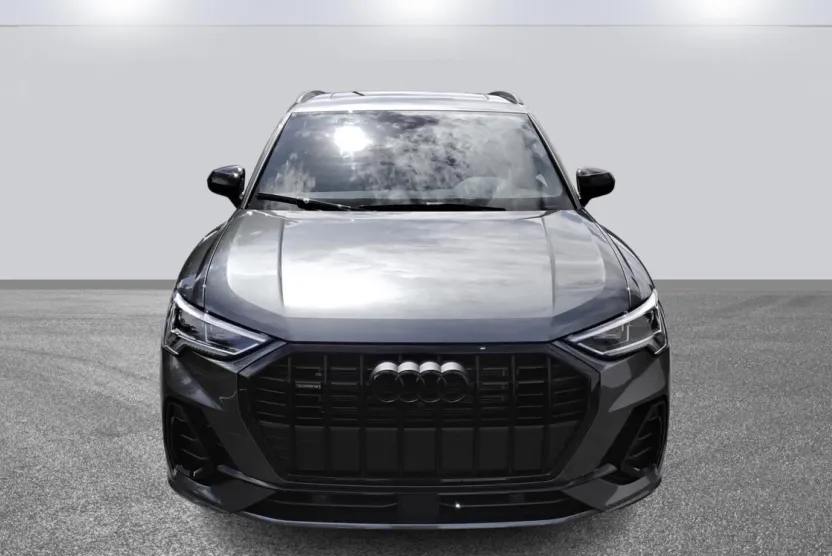 2025 Audi Q3 S line Premium Plus photo 1