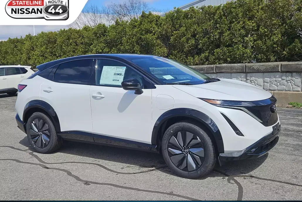 2025 Nissan ARIYA Engage photo 1