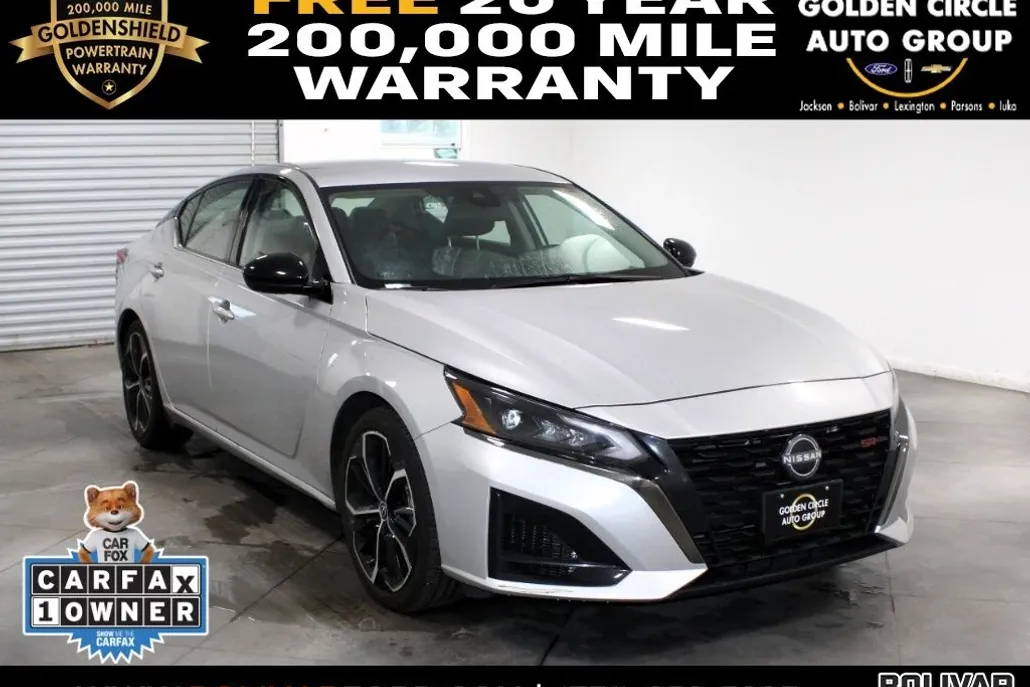 2024 Nissan Altima 2.5 SR photo 1