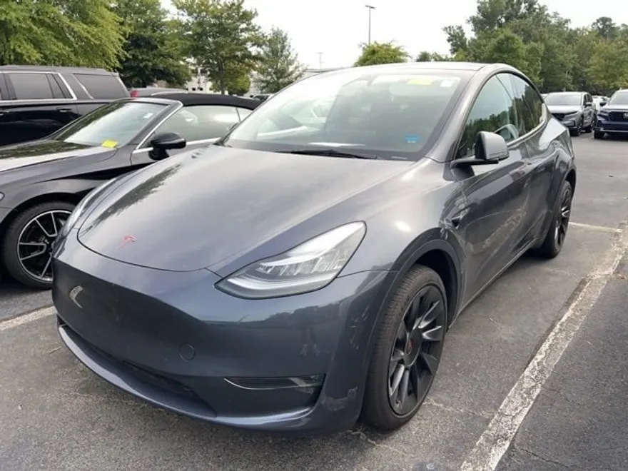 2023 Tesla Model Y Long Range photo 1