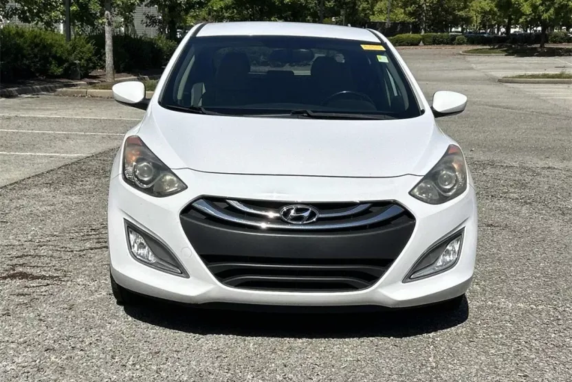 2013 Hyundai Elantra GT photo 1