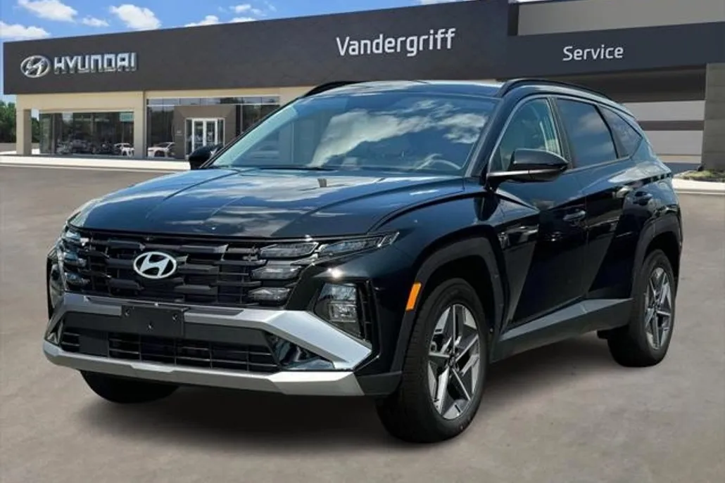 2025 Hyundai Tucson SEL photo 1