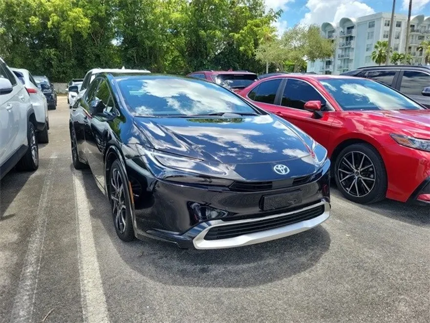 2024 Toyota Prius Prime XSE Premium photo 1