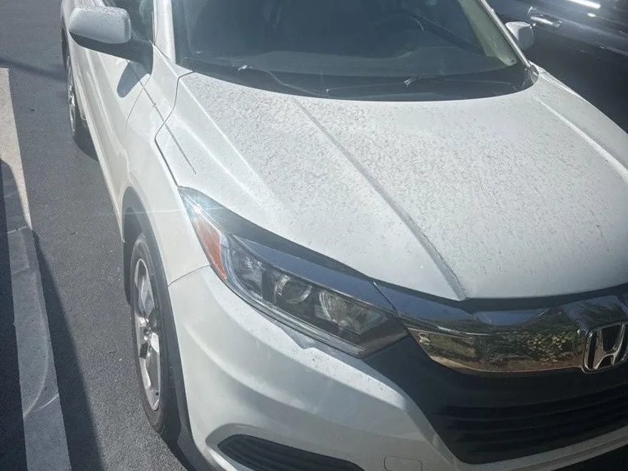 2020 Honda HR-V LX photo 1