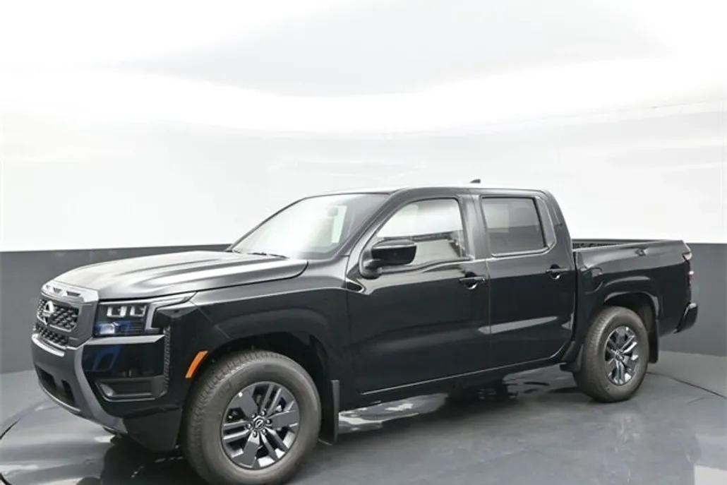 2026 Nissan Frontier SV photo 1