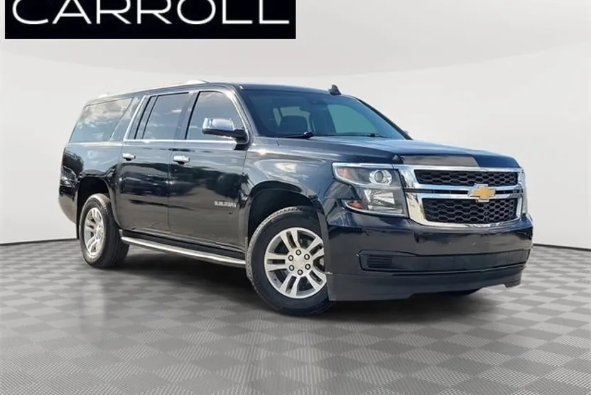 2019 Chevrolet Suburban LT photo 1