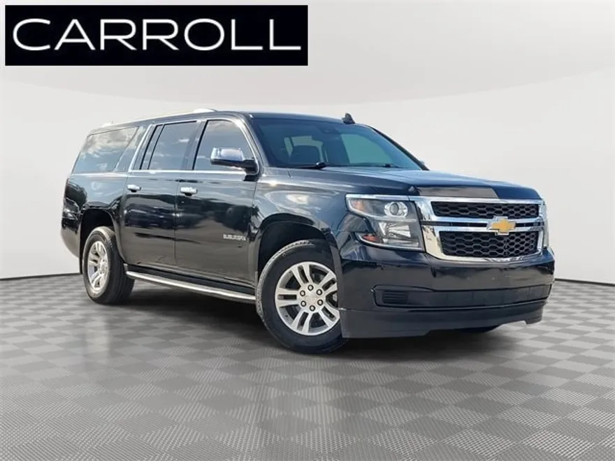 2019 Chevrolet Suburban LT photo 1