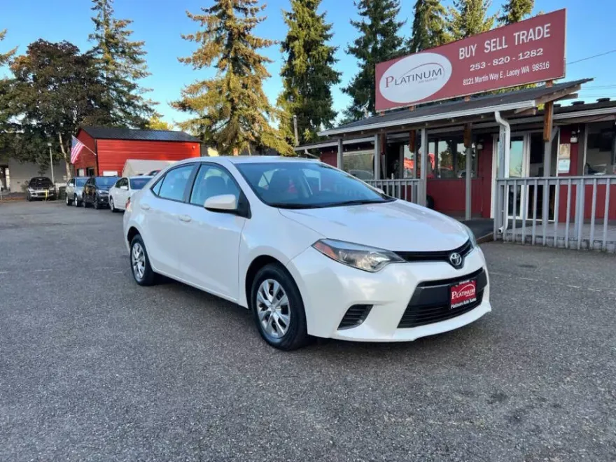2015 Toyota Corolla Eco Plus photo 1