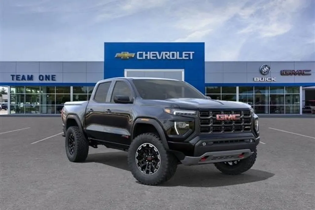 2026 Gmc Canyon AT4 photo 1