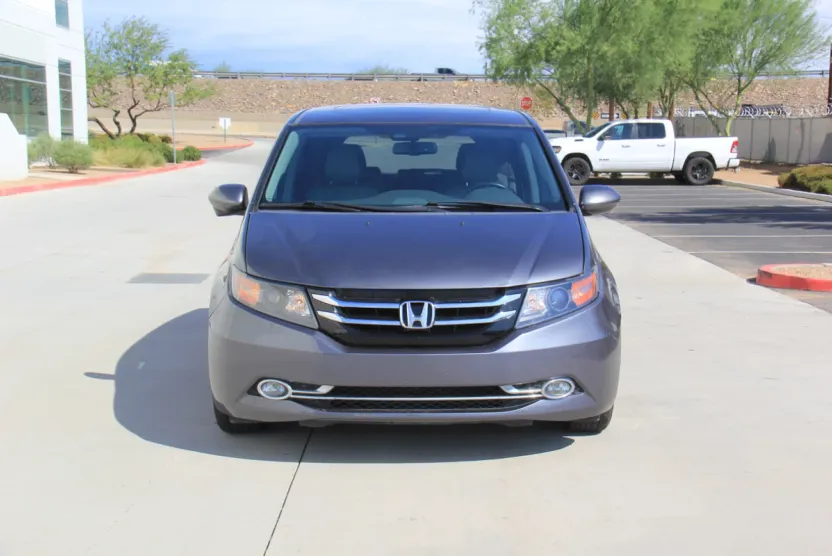 2016 Honda Odyssey EX-L photo 1