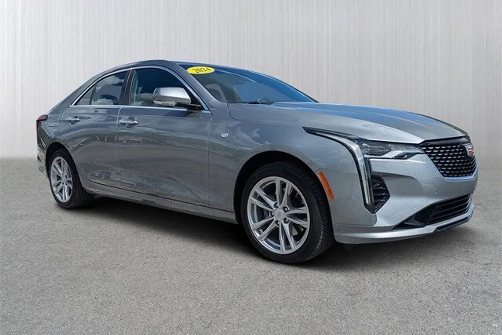 2024 Cadillac CT4 Luxury photo 1