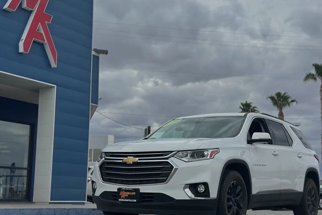 2020 Chevrolet Traverse Cloth photo 1