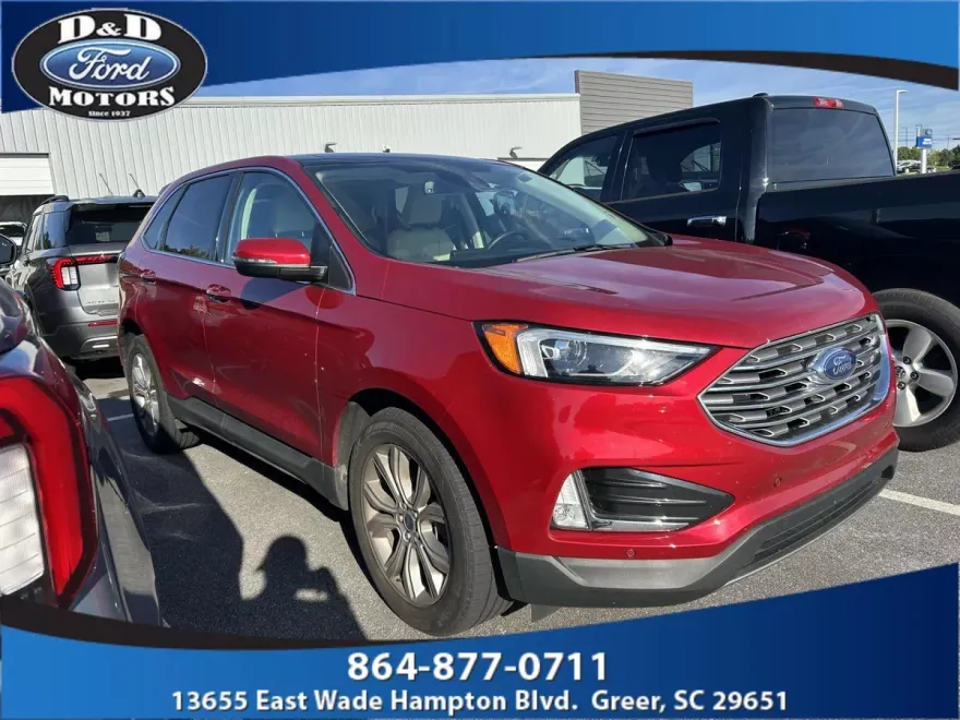 2022 Ford Edge Titanium photo 1
