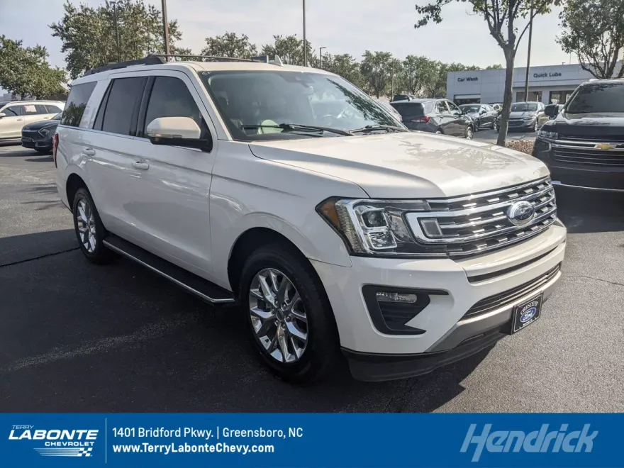 2020 Ford Expedition XLT photo 1