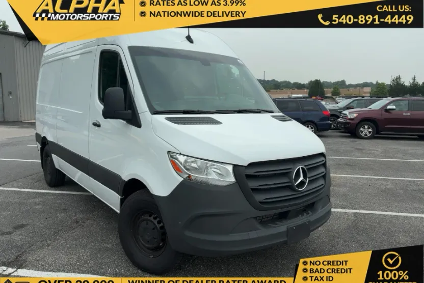 2024 Mercedes Benz Sprinter 2500 photo 1