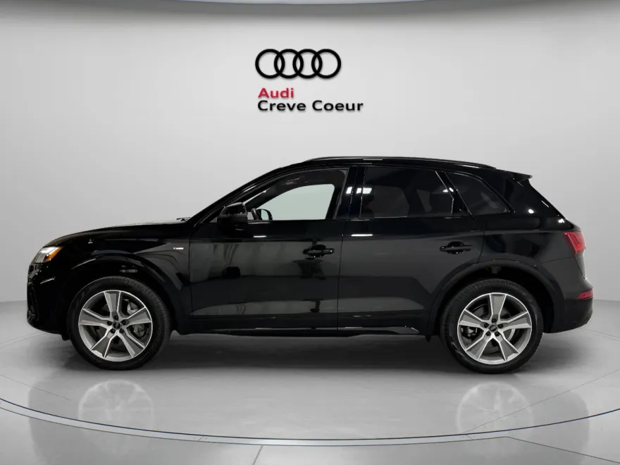2025 Audi Q5 S line Premium photo 1
