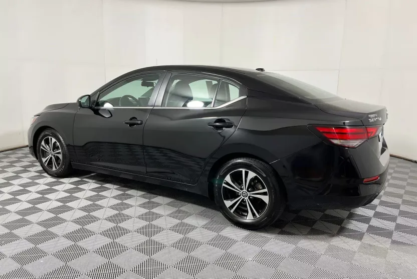 2023 Nissan Sentra SV photo 1