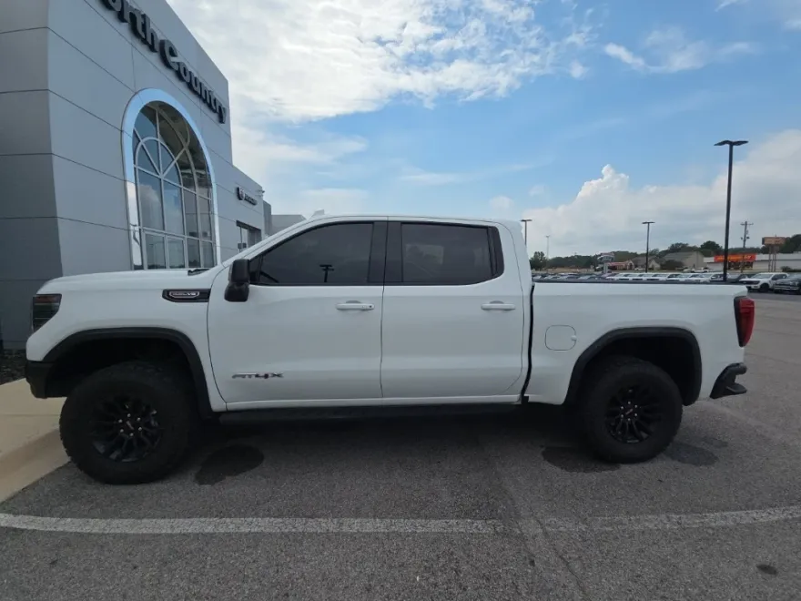 2023 Gmc Sierra 1500 AT4X photo 1