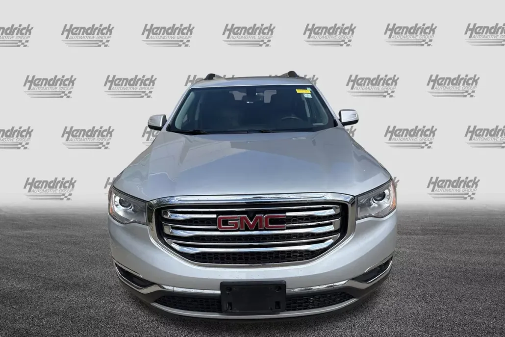 2017 Gmc Acadia SLT photo 1