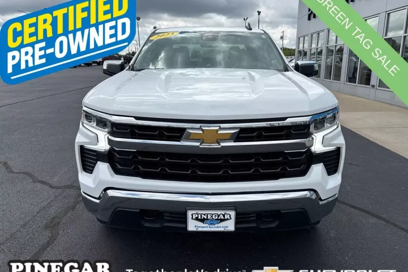 2023 Chevrolet Silverado 1500 LT photo 1