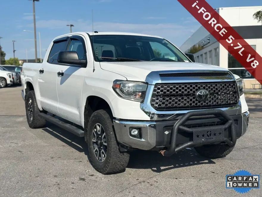 2018 Toyota Tundra SR5 photo 1