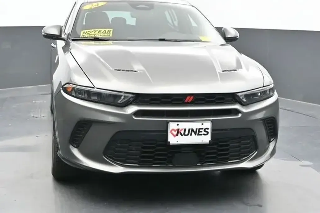 2024 Dodge Hornet R/T photo 1