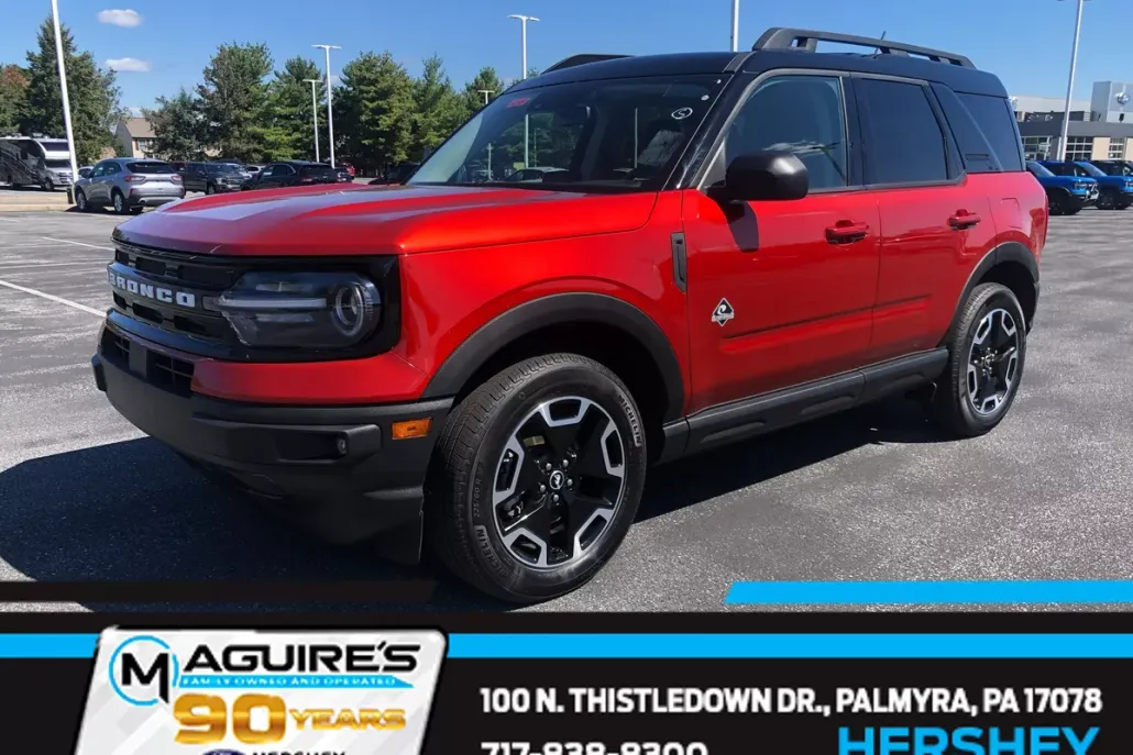 2024 Ford Bronco Sport Outer Banks photo 1