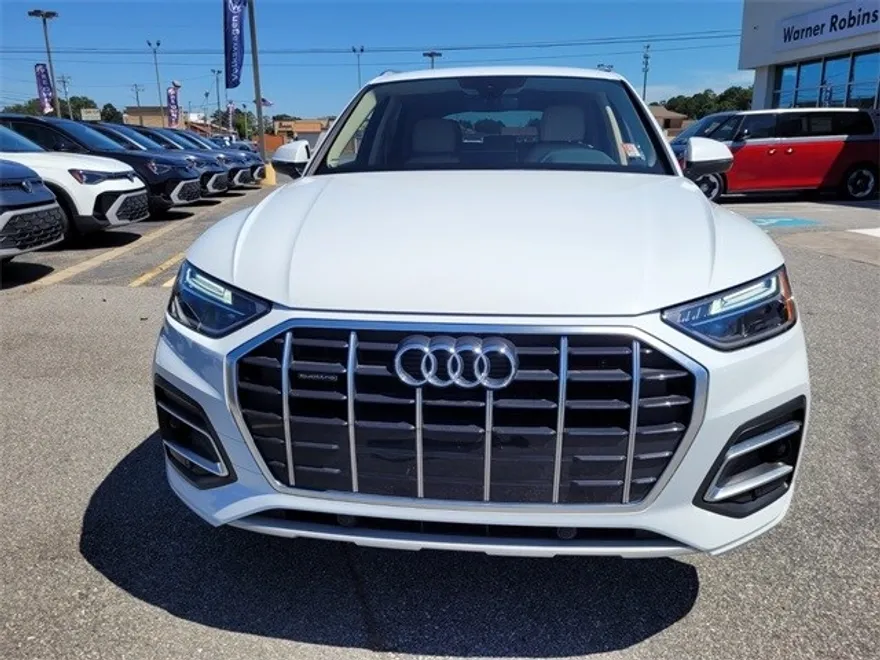 2021 Audi Q5 45 Premium photo 1