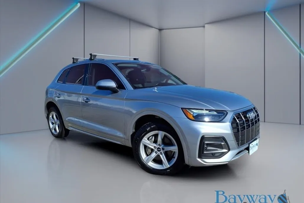 2021 Audi Q5 45 Premium photo 1