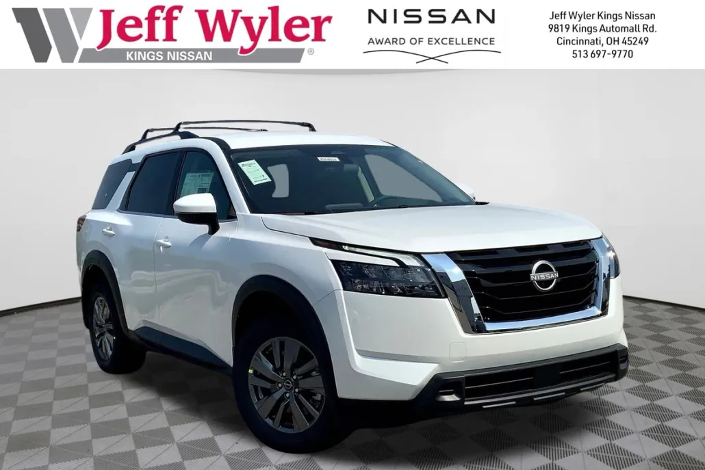 2025 Nissan Pathfinder SV photo 1