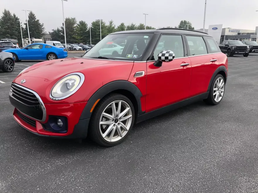 2016 Mini Clubman Base photo 1