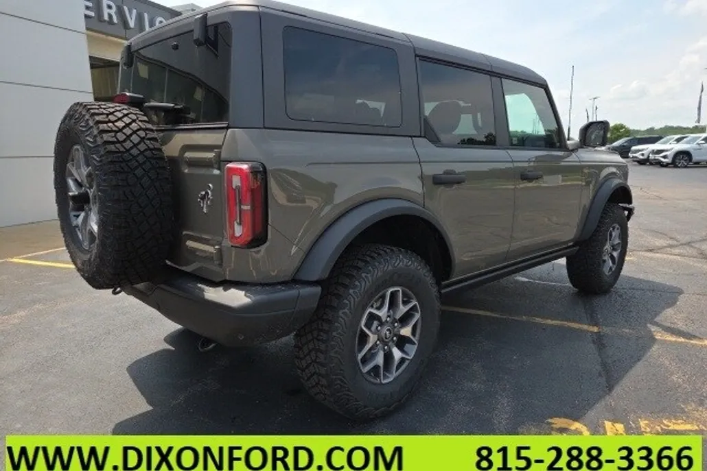 2025 Ford Bronco Badlands photo 1
