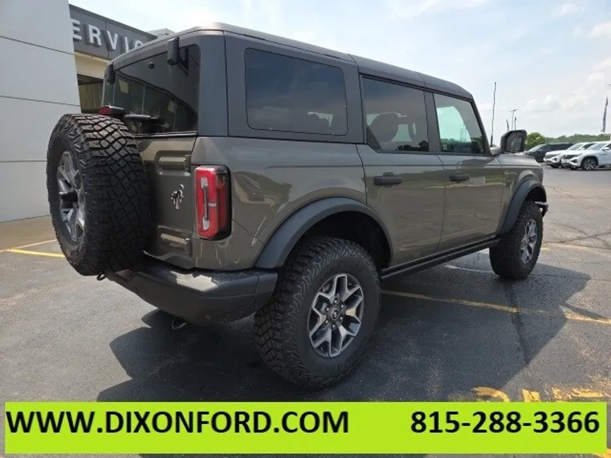 2025 Ford Bronco Badlands photo 1