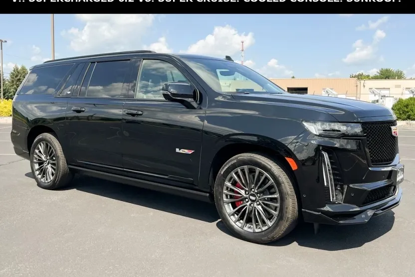 2023 Cadillac Escalade ESV V-Series photo 1